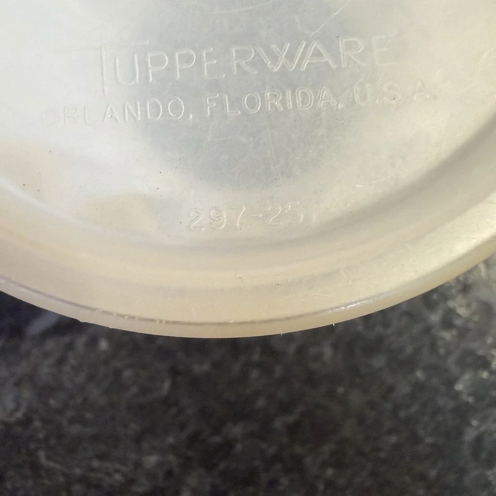 Vintage‎ Tupperware Pack N Carry Red, Brown & Clear Lunch Box W Handle 1254